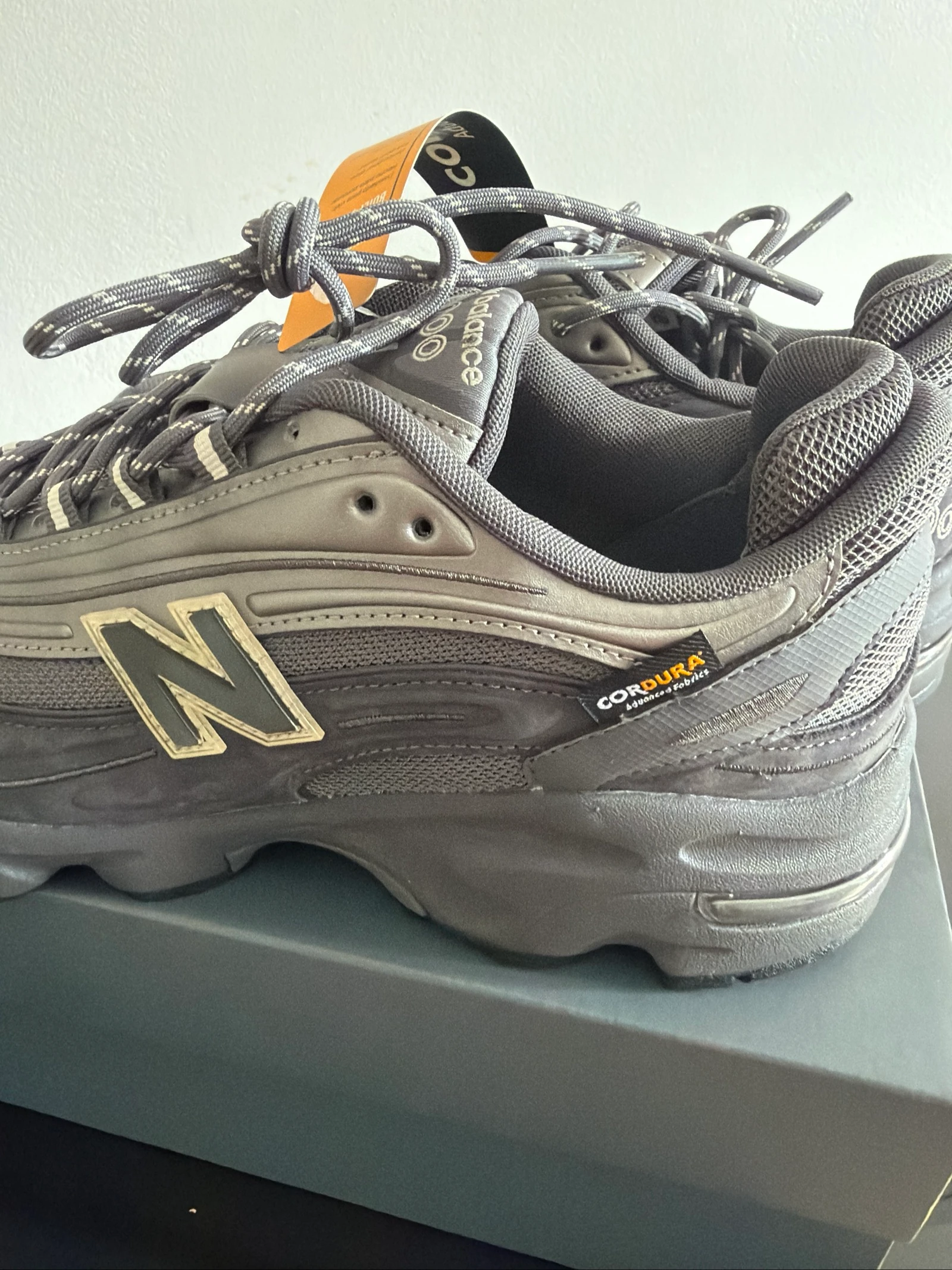 New balance M1000FNV neuve taille 45  – photo 3